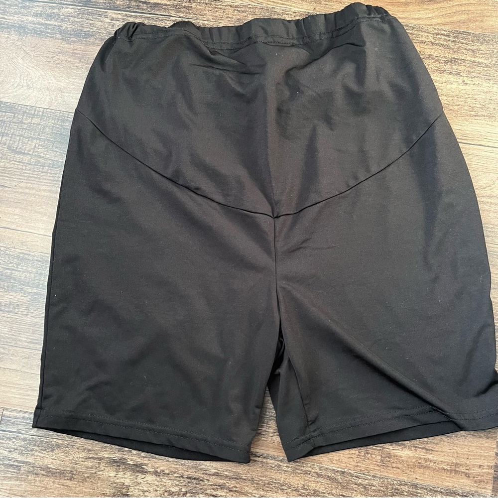 Maternity shorts